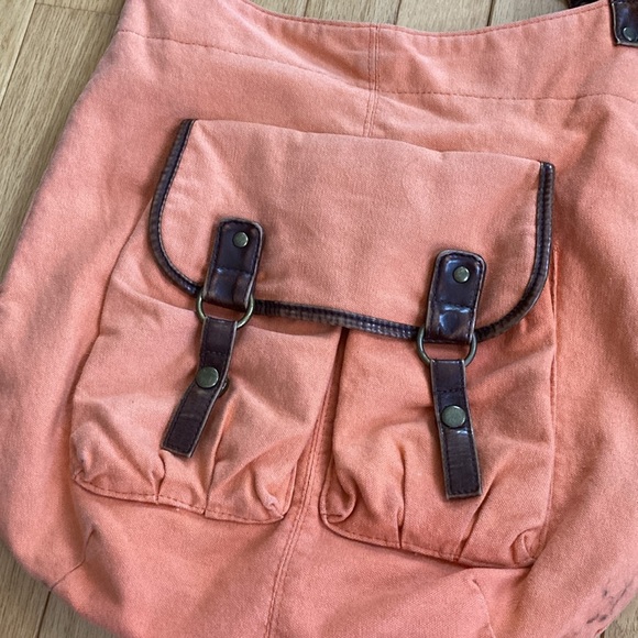 Claire’s Crossbody Purse - Picture 3 of 8